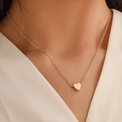 Gold Heart Pendant Necklace NVR-0235