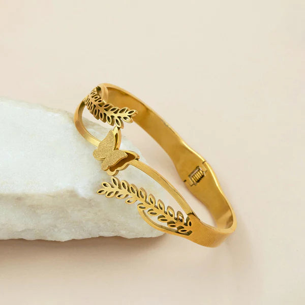Golden Harvest Cuff NVR-0581