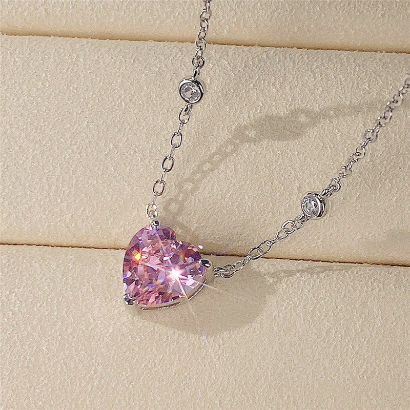 NVR-042 — NAVIIRA Blush Heart Pendant — Image 2