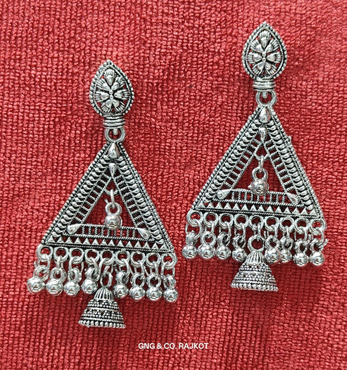 Traditional Oxidized Triangle Earrings NVR-0019
