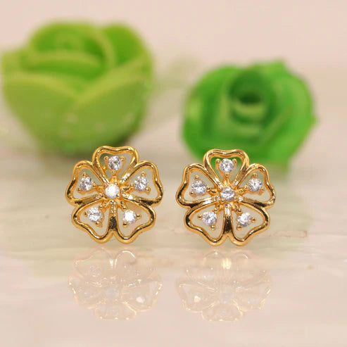 Gold Flower Stud Earrings NVR-0047