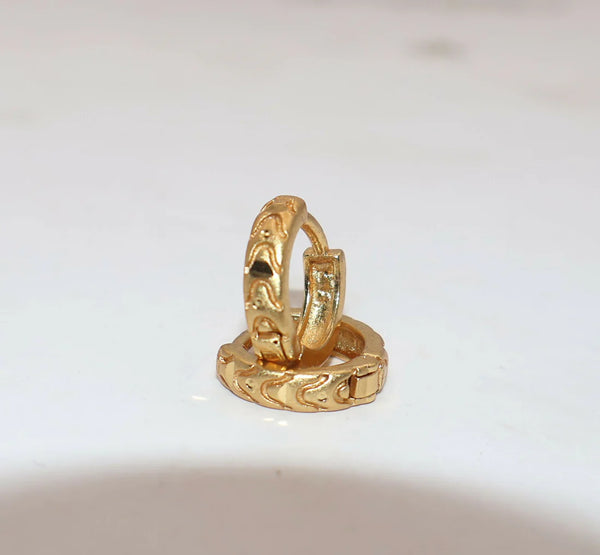 Gold Patterned Hoop Earrings NVR-0052