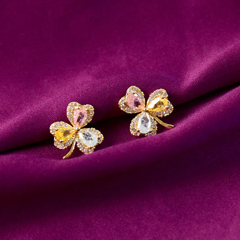 Clover Crystal Stud Earrings NVR-0100