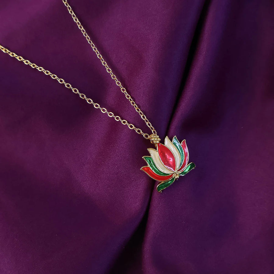 Lotus Pendant Necklace NVR-0159