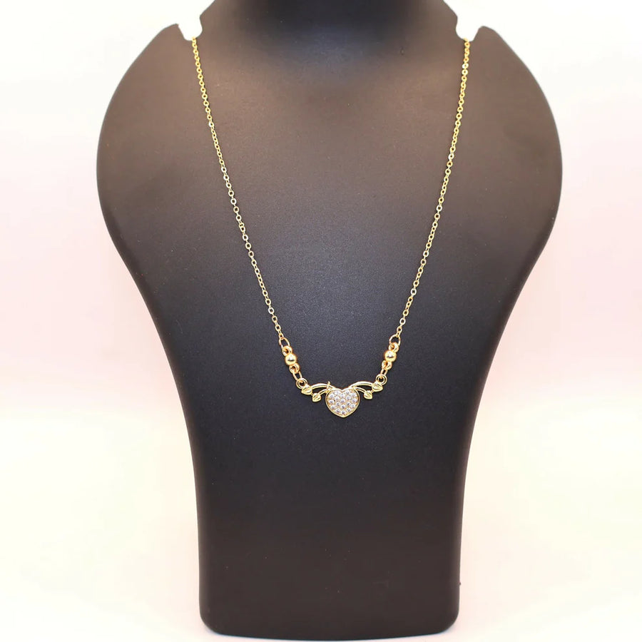 Gold Heart Pendant Necklace NVR-0172