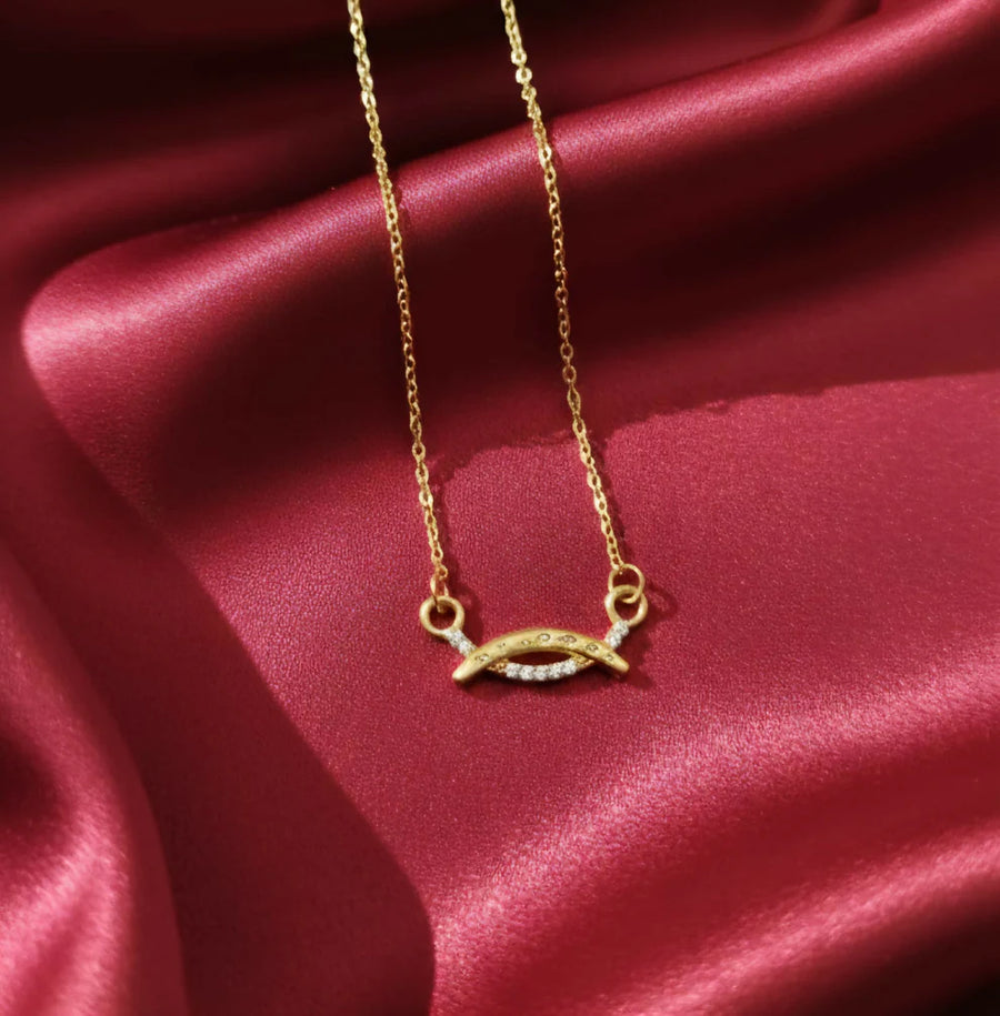Elegant Gold Chain NVR-0179