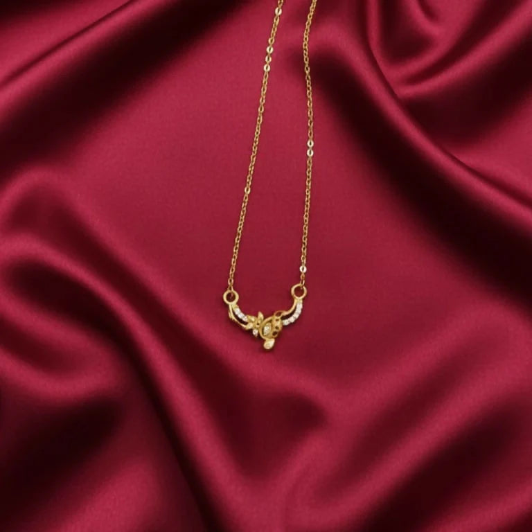 Gold Plated Pendant Necklace NVR-0180
