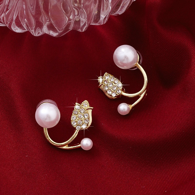 Pearl & Crystal Gold-Plated Earrings NVR-0365