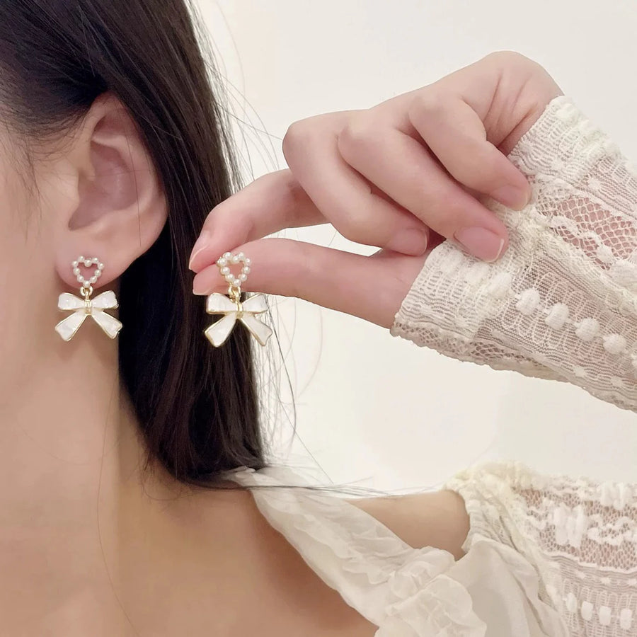 Pearl Bow Earrings NVR-0378