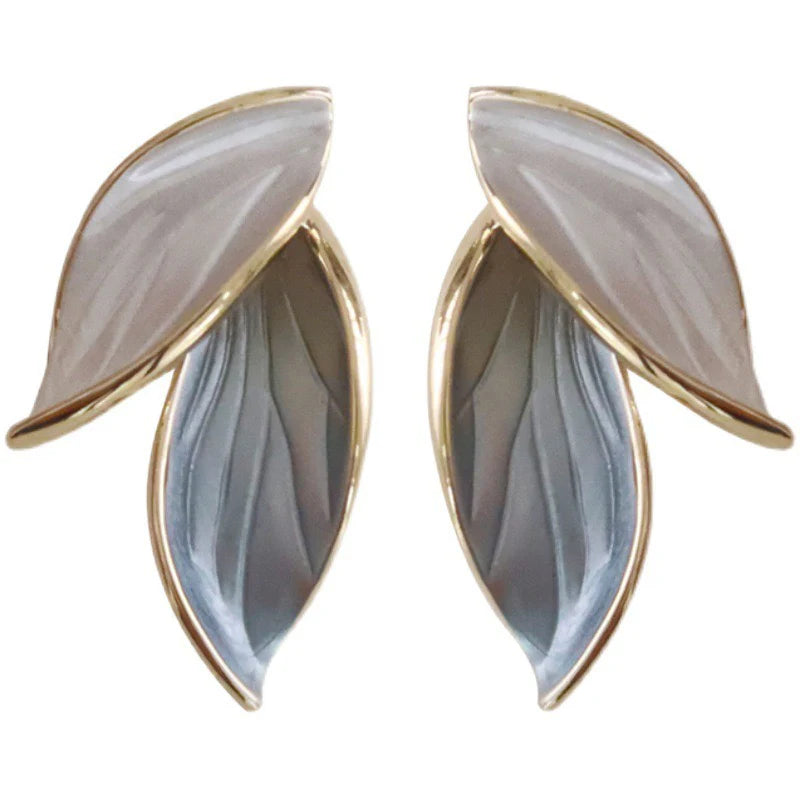 Elegant Leaf Stud Earrings NVR-0384