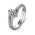 NAVIIRA Celeste Solitaire Ring (Deluxe)