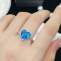 NAVIIRA Crystal Love Ring