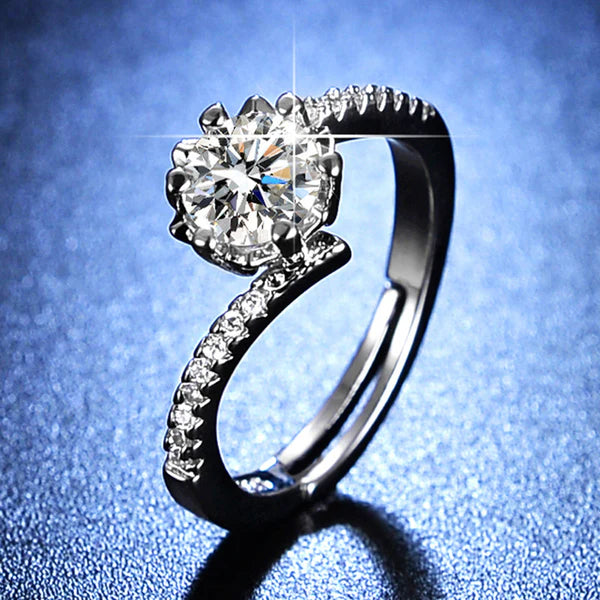 NAVIIRA Pure Spark Ring