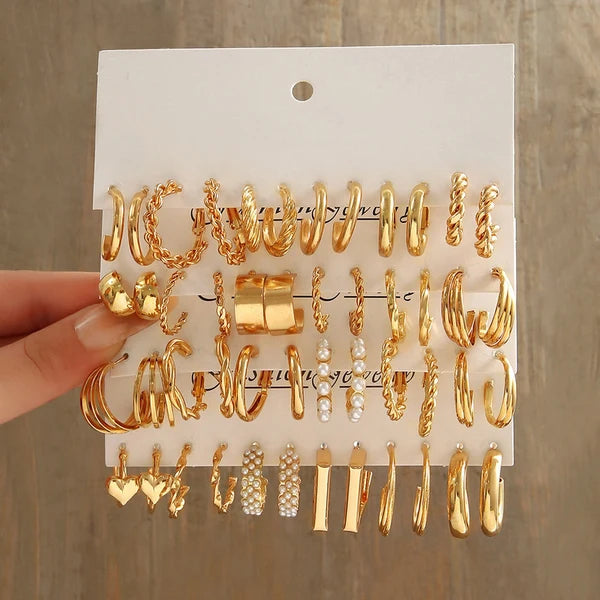 NAVIIRA Pearl Glow Earring Set