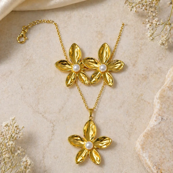 Gold Flower & Pearl Jewellery Set NVR-0443