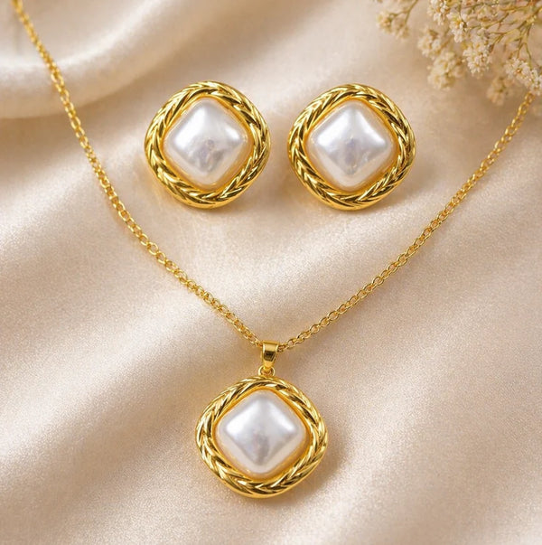 Gold Pearl Square Jewellery Set NVR-0448