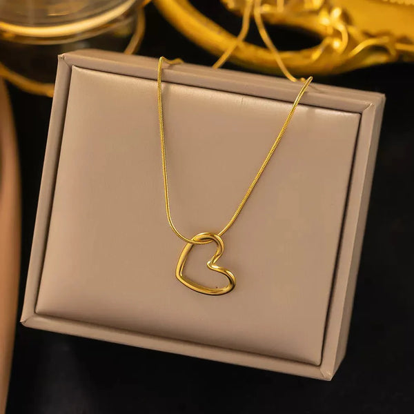 Sweetheart Beaded Gold Necklace NVR-0475