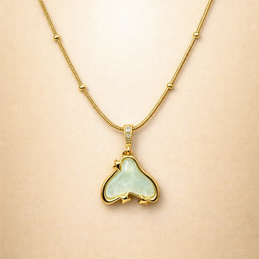Celestial Moon-Tail Necklace NVR-0483