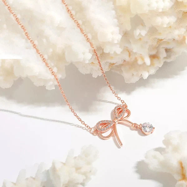 NAVIIRA Rapunzel Infinity Pendant