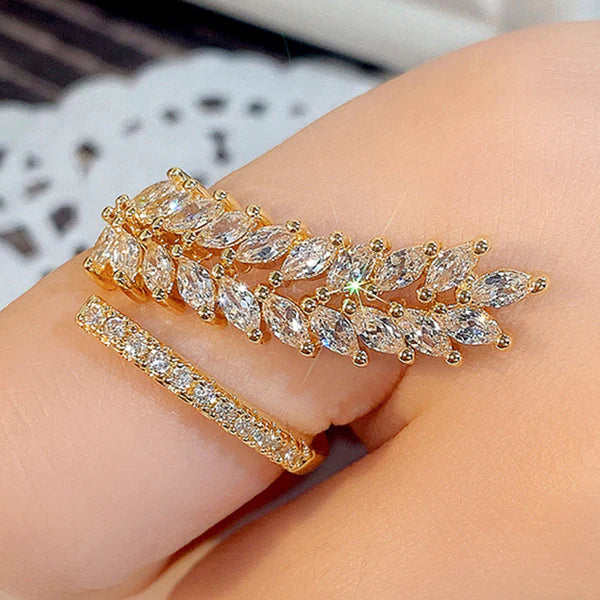 NAVIIRA Crystal Leaf Bloom Ring